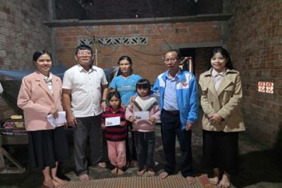 CHI BỘ TRƯỜNG TIỂU HỌC BA VÌ “ĐẨY MẠNH VIỆC HỌC TẬP VÀ LÀM THEO TƯ TƯỞNG, ĐẠO ĐỨC, PHONG CÁCH HỒ CHÍ MINH” GẮN VỚI  CÔNG TÁC CHĂM LO HỌC SINH CÓ HOÀN CẢNH ĐẶC BIỆT KHÓ KHĂN